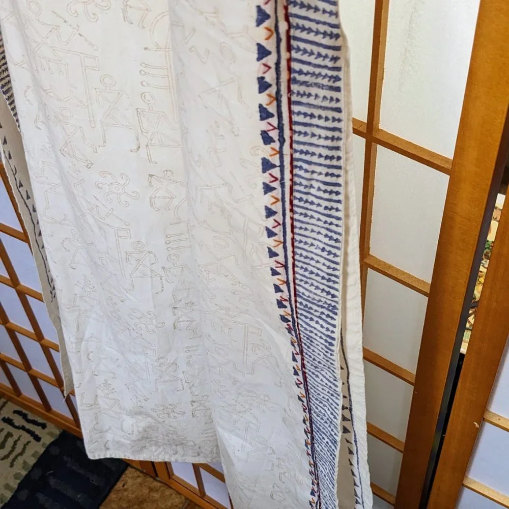 CHAHEK of India- Hand Batiked Full-Length Tunic - Picture 12 of 16